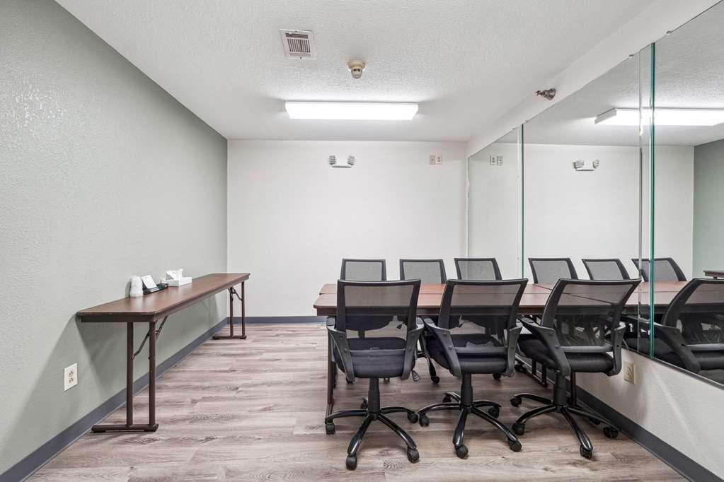 Quality Inn & Suites Досонвілль Зручності фото